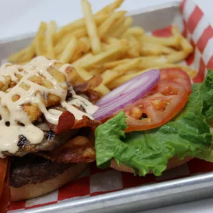 Cheese Curd Brat Bruger