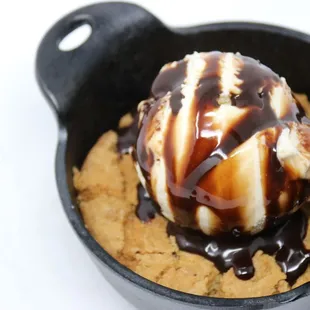 Ice Cream Sundae and Brownie Sundae available