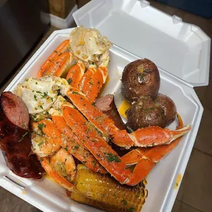 Specialty plate-crab legs