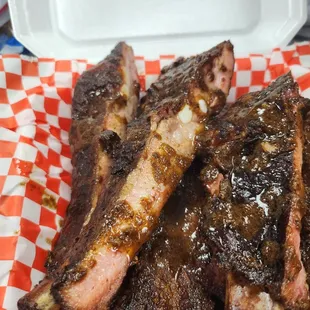 This is ABSOLUTELY THE BEST RIB'S EVER!!