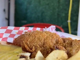 Helen's Hot Chicken