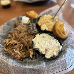 Smokin' Dave's BBQ & Brew