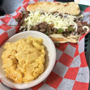 Philly Cheesesteak Mac and Cheese