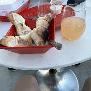 Cinnamon Glazed Knots