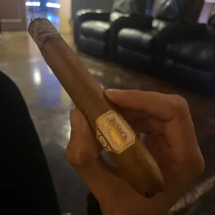 Drew estate undercrown shade