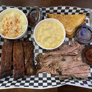 2 Meat Plate: Ribs, Brisket, Potato Salad, Mac N Cheese, Texas Toast