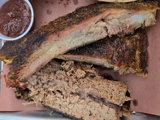 Lazy G BBQ