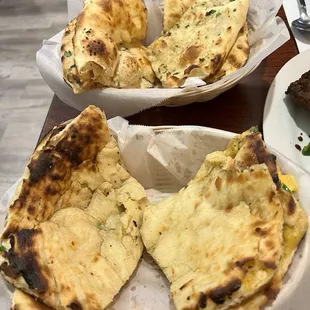 JALAPENO CHEESE NAAN and GARLIC NAAN. Fresh. Fluffy. Wonderful.