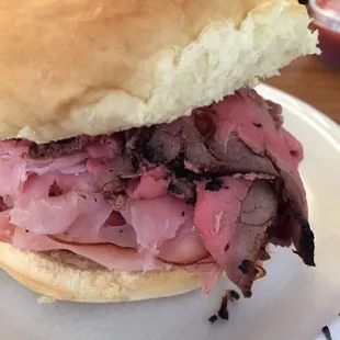 Jr sandwich with ham &amp; medium beef