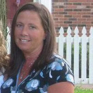 Lori M.