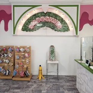 Smoochies Boba &amp; Crepes