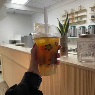 Honey Green Tea 50% Sugar with Lychee Jelly ($4)