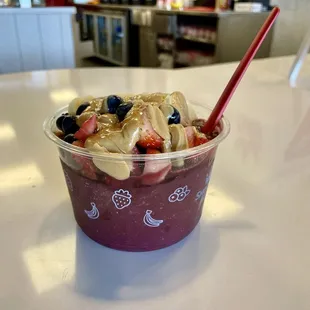 PB Swizzle Smoothie Bowl