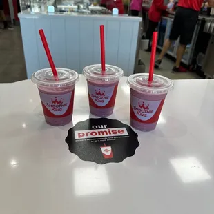 They spilt my drink in 3 for my kiddos!