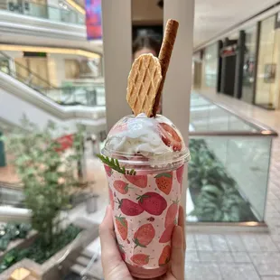 Strawberry Cheesecake Smoothie