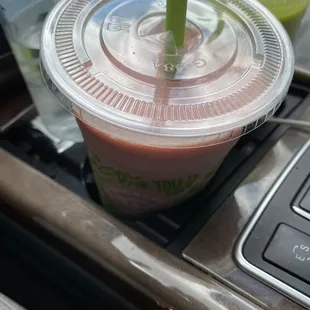 Strawberry Classic Smoothie