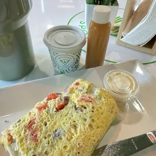 Omelet, Ginger Shot, Cortadito