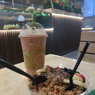 Tropical Breeze &amp; Nutella Blast Bowl