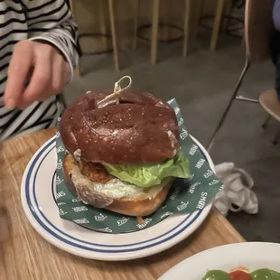 Crispy shrimp sandwich