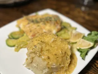 The Royal Falconer Pub & Restaurant