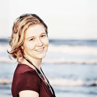 Claire B.