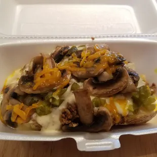 Yes that's The Texas Tater! I told you it was Awesome  There is a potato somewhere under there!