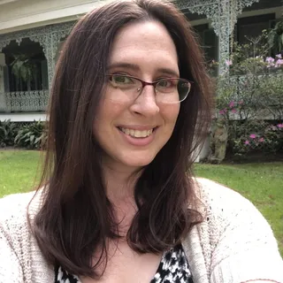 Lynette G.