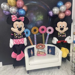 Photo area with Mickey and Minnie