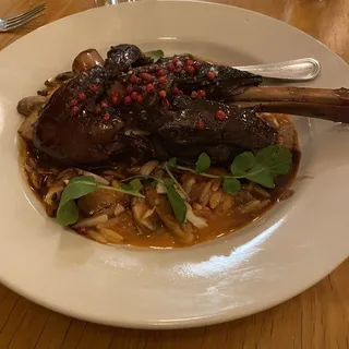 Lamb Shank Yiouvetsi