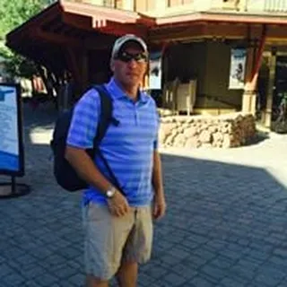 Mike M.