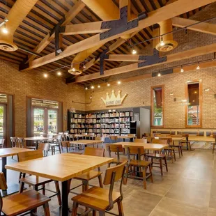 sushi and sashimi, interior