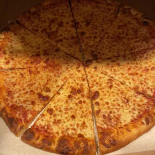 Cheese pizza