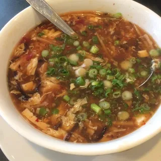 Hot and Sour Soup (vegetarian)*