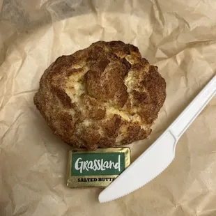 Cinnamon sugar biscuit