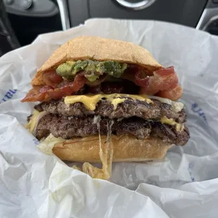 Bacon Guac Burger