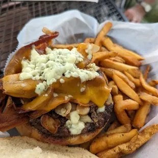 I feel if you like bleu cheese, bacon, mushrooms, and cheese, that you will like this burger