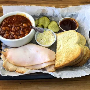 Small Size Signature Dinner (Turkey with BBQ Beans)