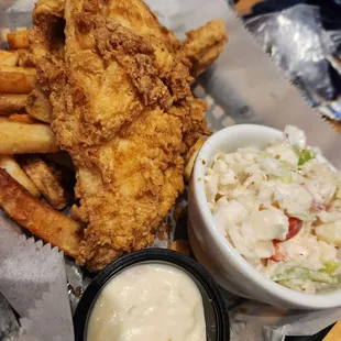 The fish, chips and slaw were yummy!
