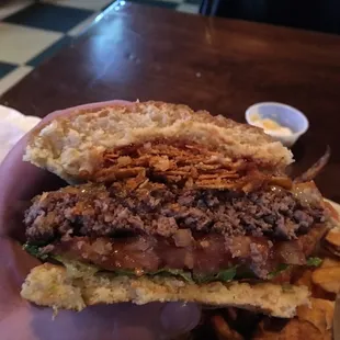 Grippos Burger!