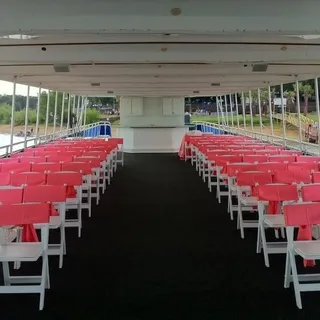 Sneaky Pete's Famous Traditional Wings (12)