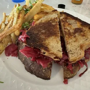 Tempeh Reuben
