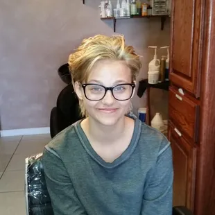 Corrine's new color and style.   Awesome!!   - Stylist -  Dawn Parsons