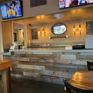 the bar and televisions