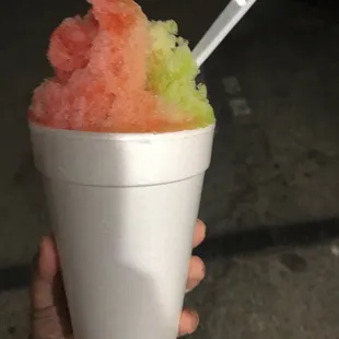 Half sugar free green apple and sugar free cherry