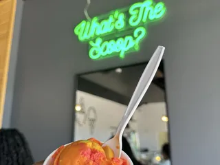 Scoops