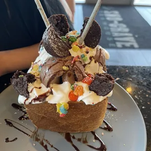 Honey toast- Black Humor.