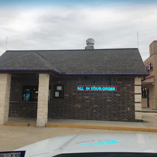 You can call your order in, too!