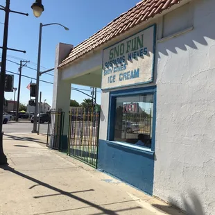 Sno Fun in Shafter, CA