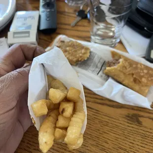 Waited 30 minutes for my food and got about 10 fries and a bite out of my fucking burrito absolute bullshit