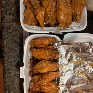 Hot and honey gold wings some of the best I have eaten.